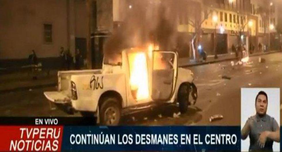 Un patrullero fue incendiado. (Foto: captura TV Perú)