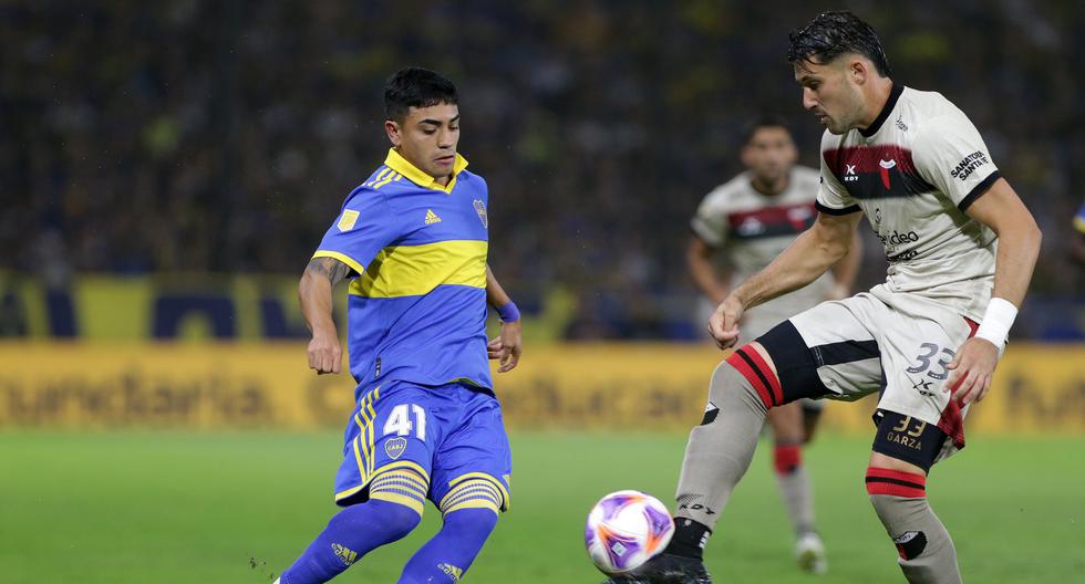 Por la Liga Profesional Argentina, Boca Juniors cayó 1-2 ante Colón de Santa Fe en La Bombonera.