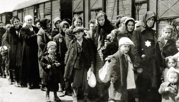 Al menos 1,3 millones de personas fueron enviadas a Auschwitz-Birkenau durante la guerra, el 90% de ellos eran judíos. (Foto: Getty Images, via BBC Mundo)