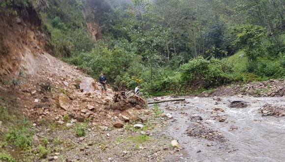 Los constantes deslizamientos de tierra en el poblado cajamarquino de Casa Blanca originaron un forado en la zona alta del lugar (Foto: Yulissa Cassana)