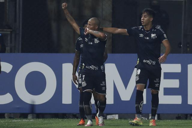 Olimpia y Santos se enfrentaron por la quinta fecha del Grupo G de la Copa Libertadores 2020. (Foto: AFP)