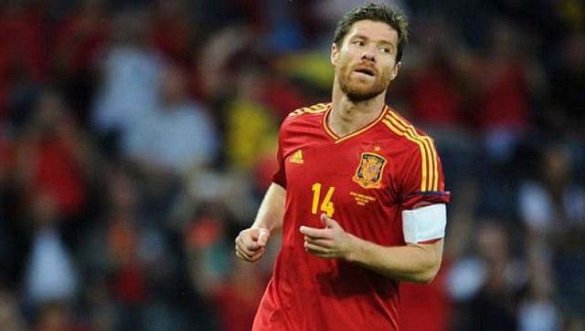 Xabi Alonso marcó época en el Real Madrid, Liverpool y Bayern Múnich. Además defendió la camiseta de la selección española y ganó la copa del mundo en Sudáfrica 2010. (Foto: AFP)