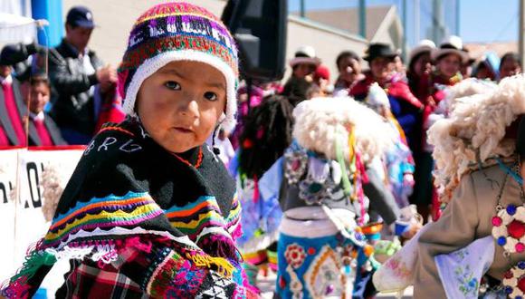 Pasco: festival del maíz inició con pasacalle