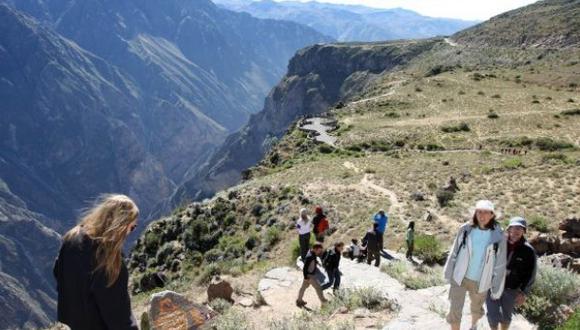 Arequipa: encuentran a 3 turistas que se perdieron en el Colca