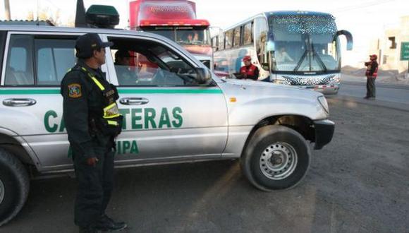 Policías camuflados como pasajeros frustraron asalto en bus