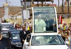 Papa Francisco en Perú: otra reportera rompe en llanto al verlo pasar