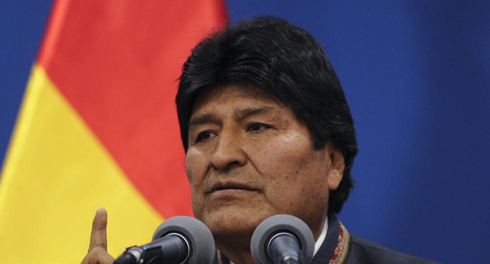 “Denuncio ante el mundo y pueblo boliviano que un oficial de la policía anunció públicamente que tiene instrucción de ejecutar una orden de aprehensión ilegal en contra de mi persona”, tuiteó Evo Morales hace unas horas. (AFP)