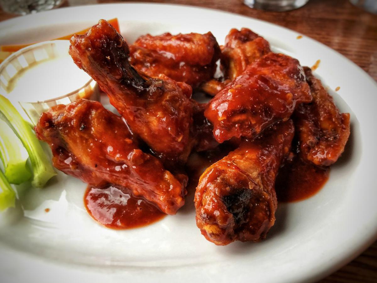 Receta de alitas de pollo picantes | Buffalo wings | Hot wings | Chicken  wings | Fácil y rápido | Cuarentena útil | Utilitario | Estados Unidos |  EEUU | USA | México | nnda | nnni | RESPUESTAS | MAG.
