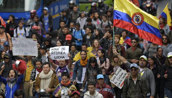 Sindicatos y organizaciones sociales de Colombia han convocado a protestas el 28 de abril y el 1 de mayo contra el proyecto de reforma fiscal del Gobierno. (Raul ARBOLEDA / AFP).