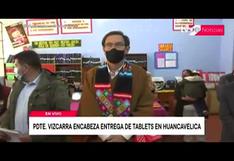Huancavelica: presidente Vizcarra entregó tablets a escolares 