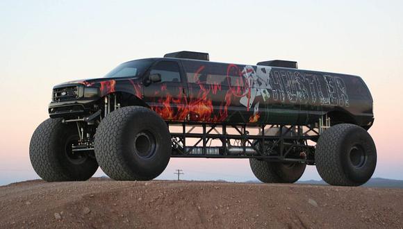 'Sin City Hustler', la limusina Monster Truck que está en venta