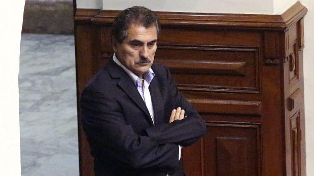 Julio Gagó no asistió a Comisión de Ética por motivos de salud