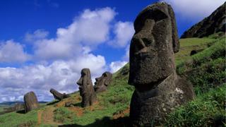 La nueva teoría que explica la ubicación de los moáis en la Isla de Pascua