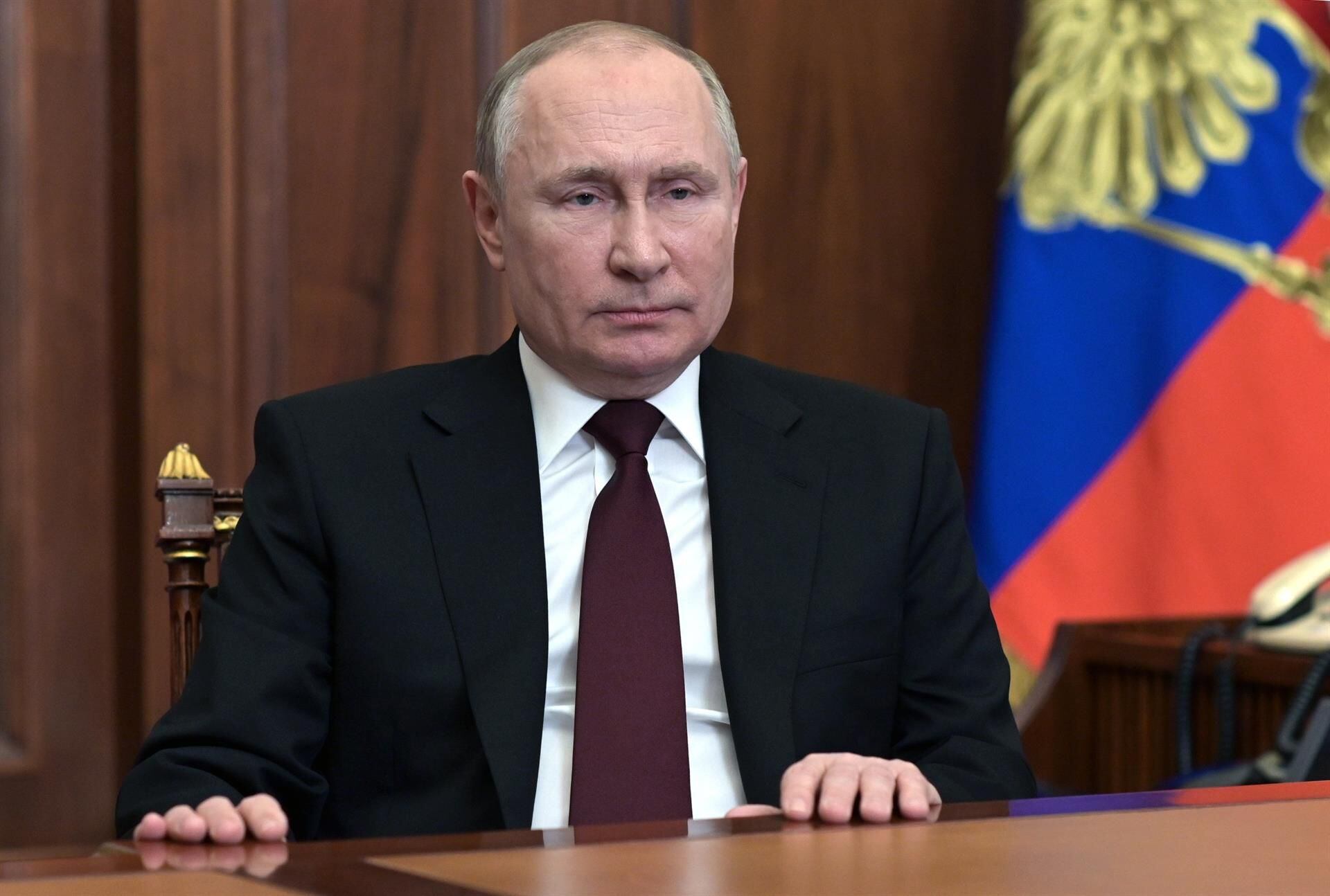 El presidente de Rusia, Vladimir Putin, se dirige a la nación sobre lo que está sucediendo en el Donbás y en la frontera de Ucrania. (EFE/EPA/ALEKSEY NIKOLSKYI/SPUTNIK/KREMLIN).