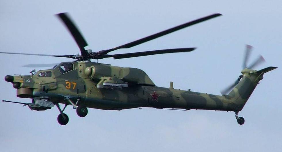 Un Mil Mi-28N volando en la exhibición aérea internacional MAKS de 2007. (Foto: "Pavel Adzhigildaev":http://russianplanes.net/images/to1000/000558.jpg / "Wikimedia":https://commons.wikimedia.org/w/index.php?curid=31149811 )