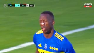 Una salvada que vale un título: Luis Advíncula y su oportuno cruce en el Boca vs. Tigre | VIDEO