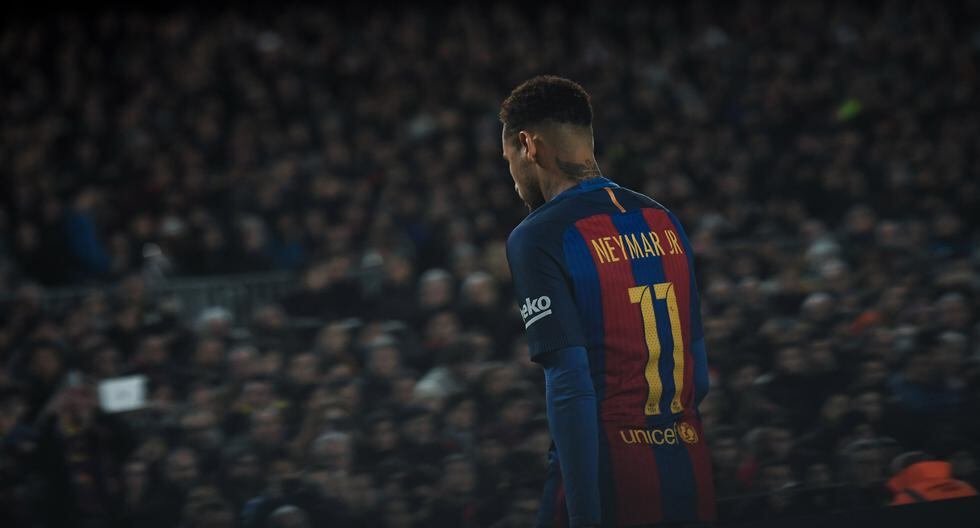 El delantero del Barcelona, Neymar, le pidió al 2017 repetir el triplete con el club. (Foto: Getty)