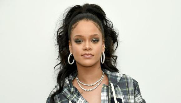 Rihanna revela su rutina de 10 minutos para crear un maquillaje perfecto. (Foto: AFP)