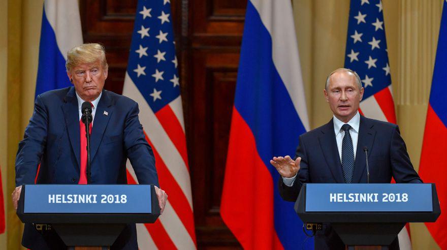 Acaba la reunión privada entre Donald Trump y Vladimir Putin. (Foto: Reuters)