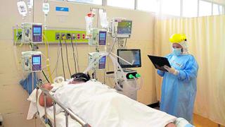 COVID-19: Essalud informa que cerca del 50% de camas UCI de sus hospitales a nivel nacional están ocupadas 