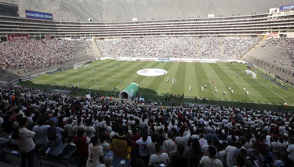 El Estadio Monumental será el escenario del primer clásico del fútbol peruano en el 2020. Universitario recibe a Alianza Lima, en casa, para alargar una historia que comenzó en 2002 con victoria crema. (Foto: GEC)