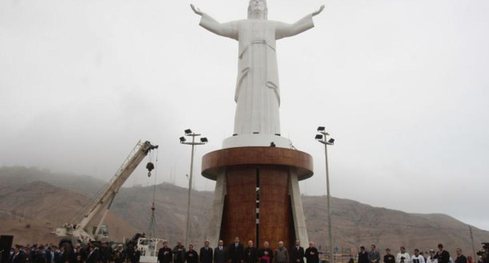 El Cristo del Pacífico y sus alrededores parecen reflejar la pésima reputación que hoy ostenta Odebrecht. (Foto: Andina)