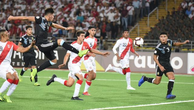 Perú vs. Argentina: mejores imágenes del partido. (Foto: AFP)