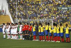 ¿Por qué la pelota no dobla en altura? Aquí la respuesta a eso y a más interrogantes del Perú vs Ecuador