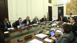 Gabinete Cornejo sesiona en Palacio de Gobierno