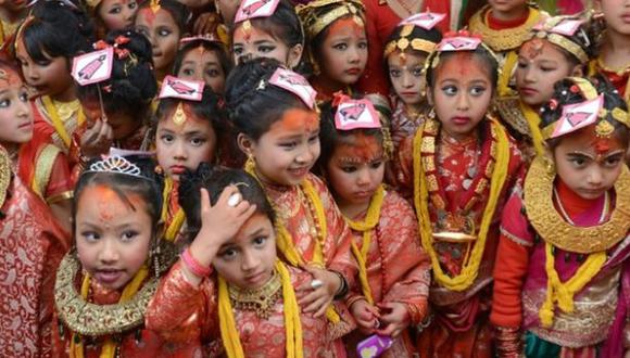 Nepal: ¿Por qué hay niñas que se casan con un dios hindú?