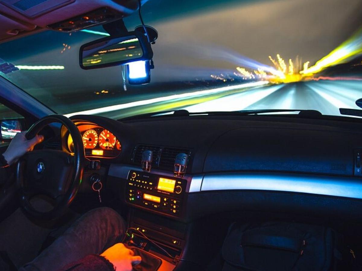 El reto de la iluminación en el automóvil no sólo es tener más luz, sino que