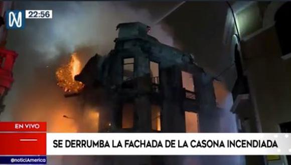 Un incendio de grandes magnitudes se registró la noche de este jueves 19 de enero en un edificio, ubicado en la cuadra 11 del jirón Carabaya, en el centro de Lima.