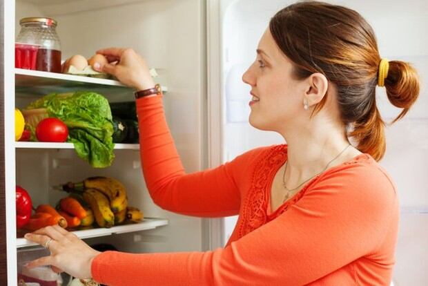 Los alimentos deben tener un orden estratégico dentro del refrigerador para que se conserven mejor (Foto: Freepik)