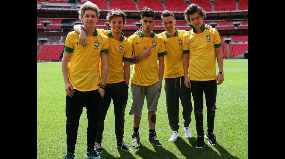 One Direction con la camiseta de Perú y su pasión por el fútbol - 5
