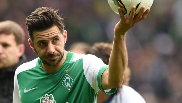 La noticia de que Claudio Pizarro no seguirá en Werder Bremen sorprendió a algunos medios de prensa de Alemania. (Foto: EFE)
