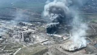 Ucrania denuncia que la acería de Mariúpol ha sufrido 35 ataques en 24 horas