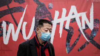 El científico que asegura que China “encubrió” los primeros casos de COVID-19 (y cómo eso empeoró la pandemia)
