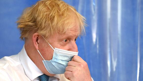 Boris Johnson niega que su gestión de la pandemia de coronavirus haya costado vidas en Reino Unido. (Foto: Glyn KIRK / POOL / AFP).