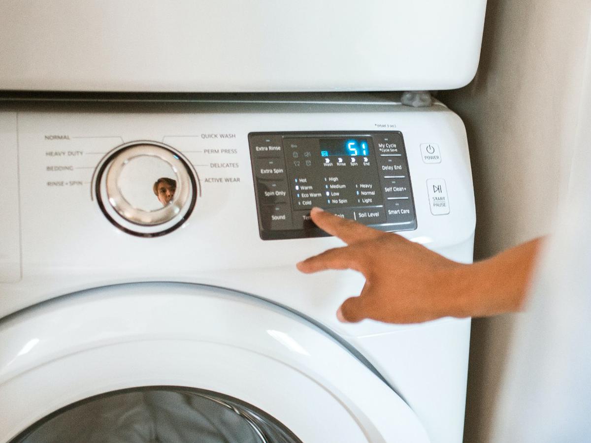 Ahorra dinero con este truco para convertir tu lavadora en una secadora |  RESPUESTAS | MAG.