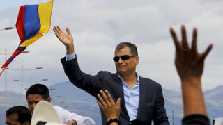 Correa vuelve a Ecuador para campaña contra referéndum de Moreno