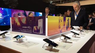 Los nuevos teléfonos que Alcatel presentó en el MWC 2017