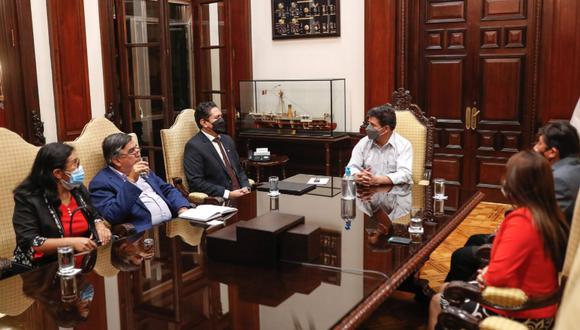 El presidente Pedro Castillo se volverá a reunir este sábado 8 de enero con integrantes de la bancada de Perú Libre | Foto: Presidencia Perú / Flickr