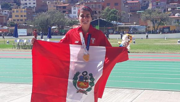 Paola Mautino, se llevó el oro en salto largo en los XI Juegos Suramericanos Cochabamba 2018. Por si fuera poco, batió un récord nacional que tenía 40 años de vigencia. (Foto: IPD)