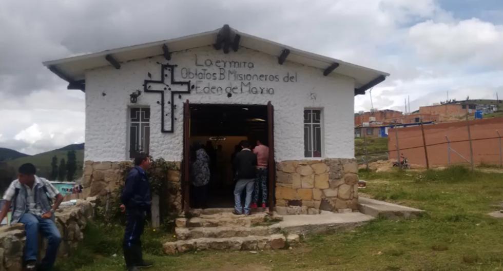 El campanero de una parroquia de Ciudad Bolívar (Colombia) fue hallado muerto con varios impactos de bala en la cabeza junto a la iglesia que construyó hace 17 años. (Foto: captura de YouTube)