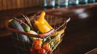 ¿Cómo hacer la lista de alimentos de forma correcta antes de ir al supermercado?
