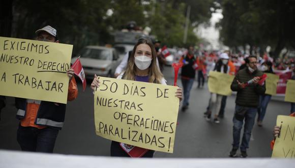 El representante del Sindicato Único de Trabajadores de la Empresa Minera Las Bambas indicó que son 9 mil familias en riesgo de perder el vínculo laborar con la minera y formar parte del índice del desempleo. (Foto: El Comercio)