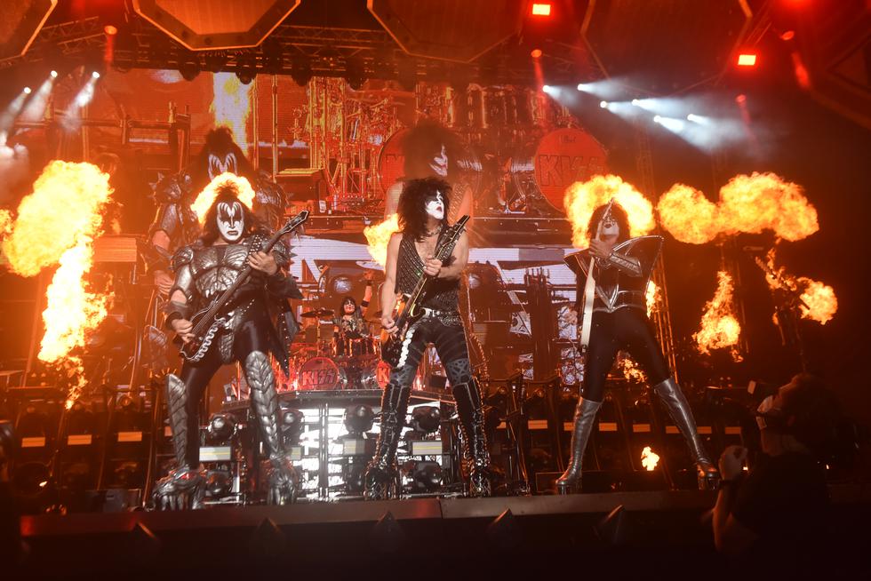 La exitosa banda estadounidense KISS se presentó el último miércoles 4 de mayo en la Arena 1 de La Costa Verde como parte de “The End Of The Road World Tour”, la gira con la que finalizan su carrera musical. (Foto: Javier Zapata para El Comercio)