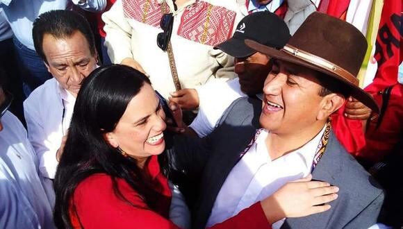 Verónika Mendoza ha defendido la alianza de Nuevo Perú con Perú Libre, partido liderado por Vladimir Cerrón, de cara a las elecciones del 2020. Juntos por el Perú también integra la coalición denominada Juntos.
