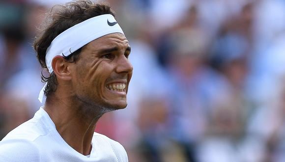 Rafael Nadal fue doblegado por Gilles Muller en los octavos de final de Wimbledon 2017. El tenista español forzó el quinto set, pero terminó cayendo. (Foto: AFP)