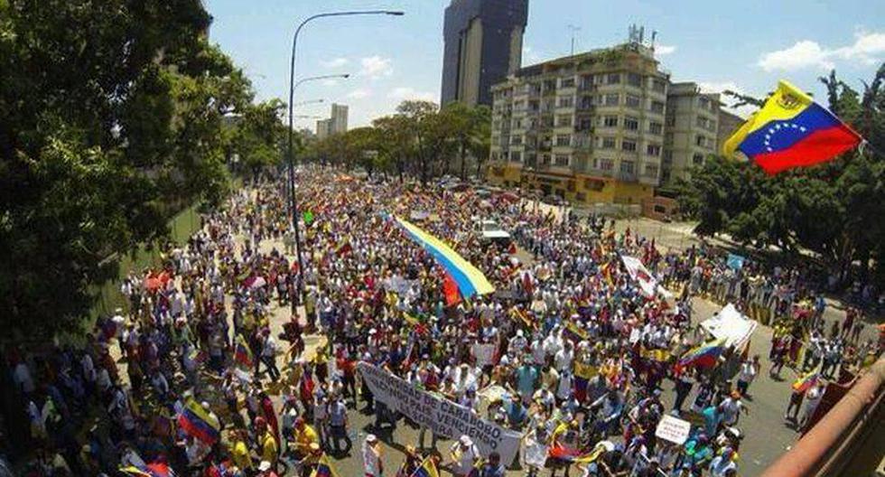 Una de las manifestaciones estudiantiles en Caracas. (Foto: @Somos_Usm)